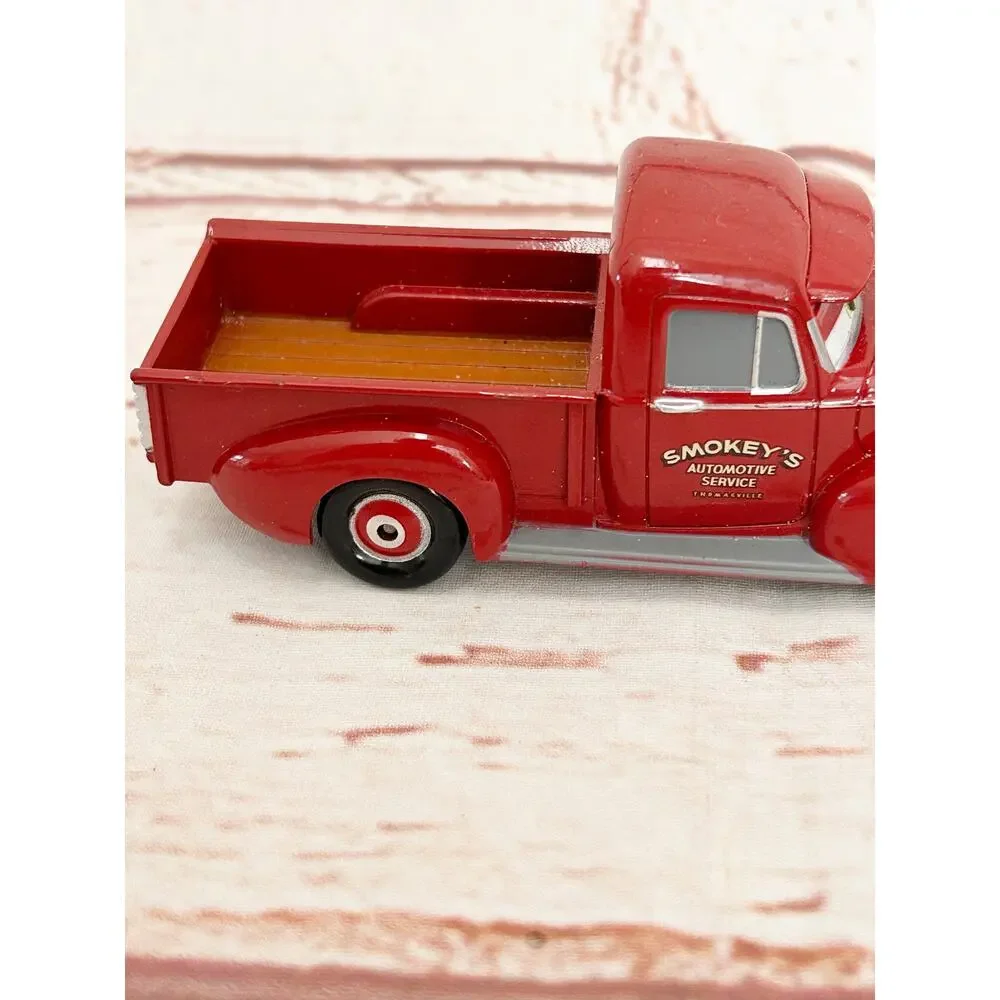 DISNEY PIXAR Cars Heyday Smokey Diecast Pickup Truck 1:55 Scale Red